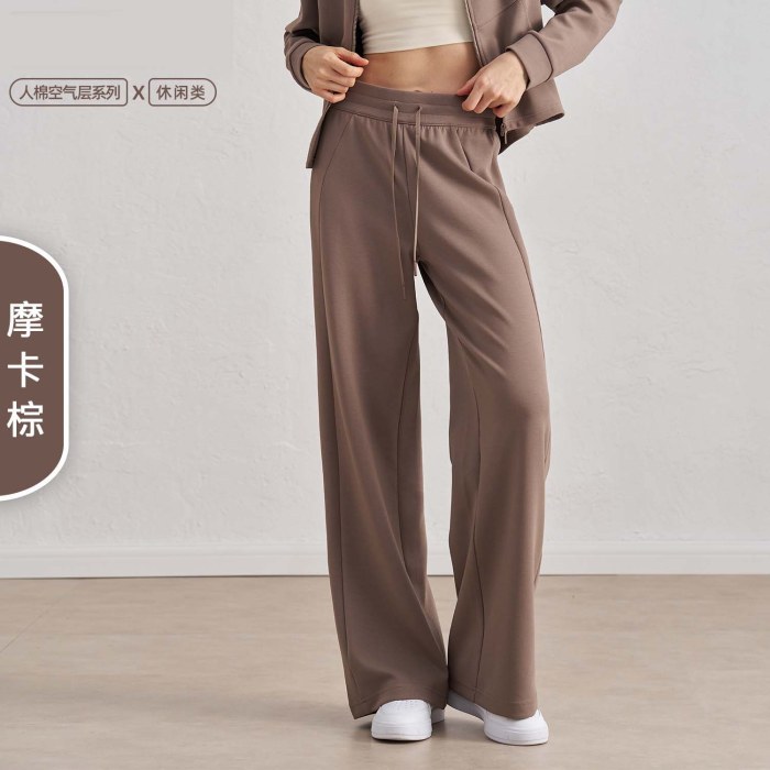 摩卡棕