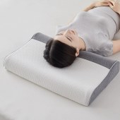 新款护颈椎助眠天然乳胶枕 成人针织牵引乳胶枕