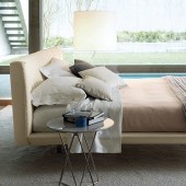 意式简约贝壳床 高端装饰主卧大平真皮床设计师家具定制