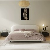 白色布艺床小户型主卧床轻法式奶油色侘寂风中古风双人软包床